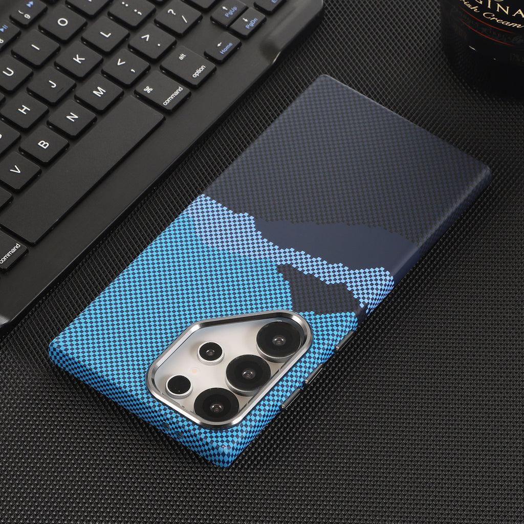 Gradient Dot Texture Magnetic Phone Case for Samsung Galaxy S24/25/26 Series