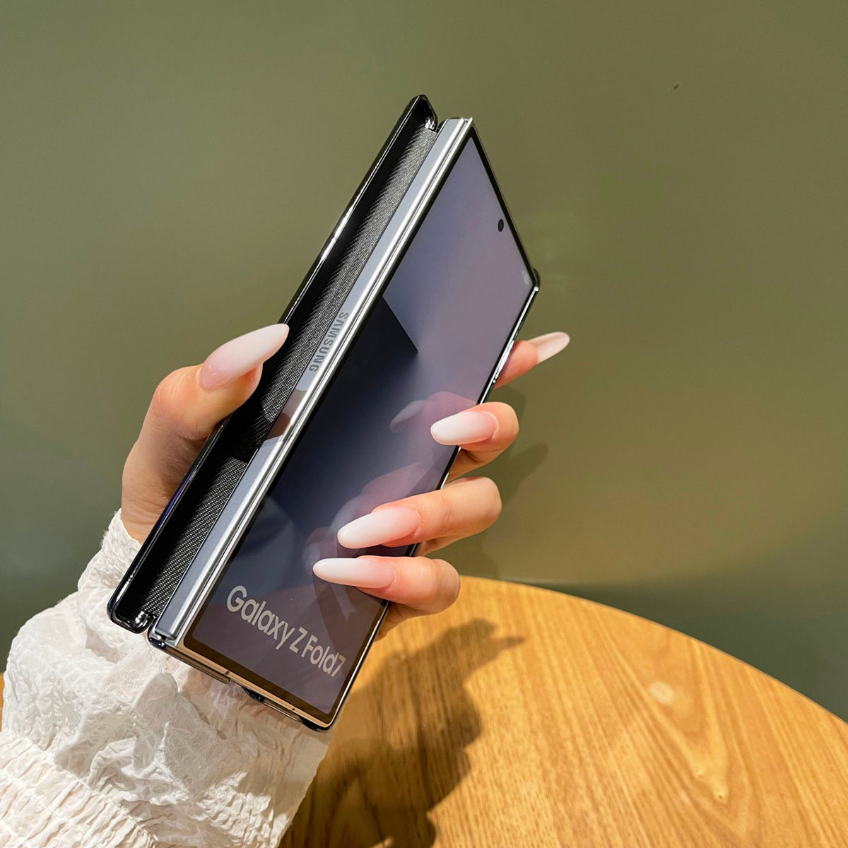 Magnetic Phone Case For Samsung Galaxy Z Fold, Built-In Wireless Charging Magnet