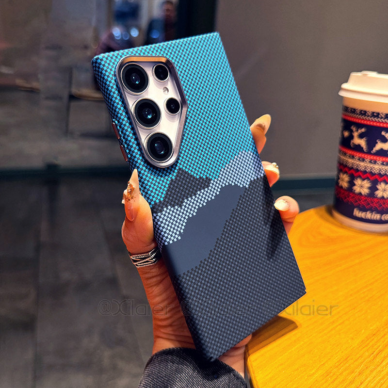Gradient Dot Texture Magnetic Phone Case for Samsung Galaxy S24/25/26 Series